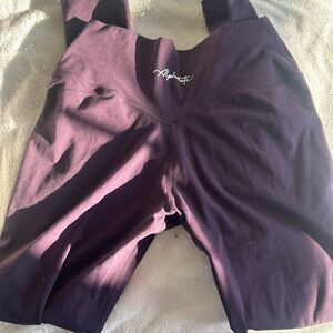 alphalete criss cross leggings